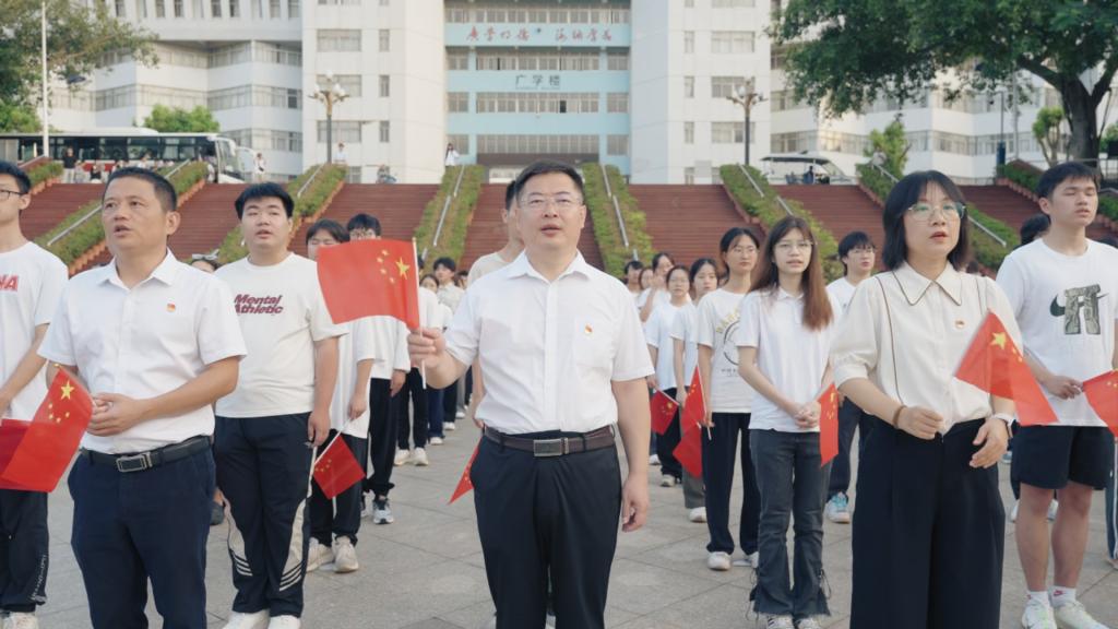 A1CC0885A0C3D7B06F1F5E4033E_1ADA5672_1428D