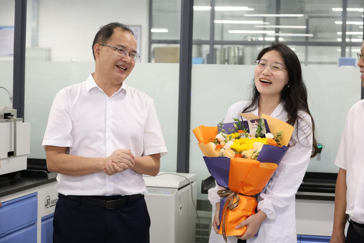 598179F8C6943C33F598A7E440E_4407903D_BE49F