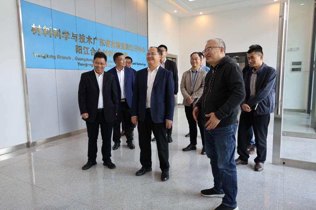 E98165406F53153782AE8F094B8_71548C8D_15504