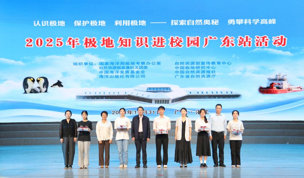 30B70A095E268CF132B0D0A695F_51D140F5_18027