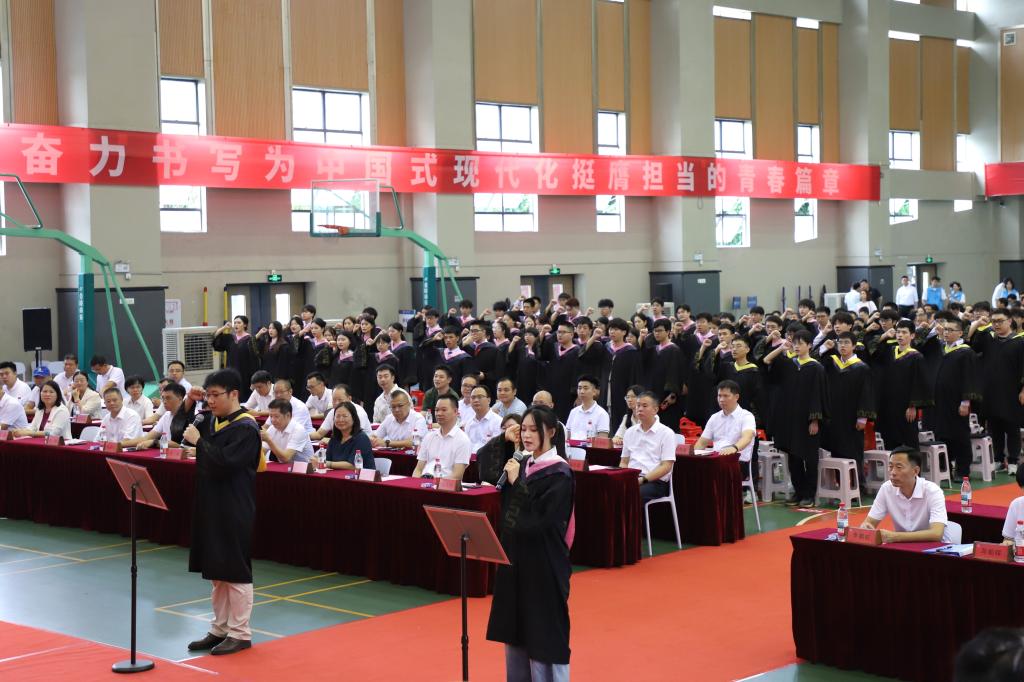 43DEA44933380C56B6B5BC70AD3_6F38F630_19100