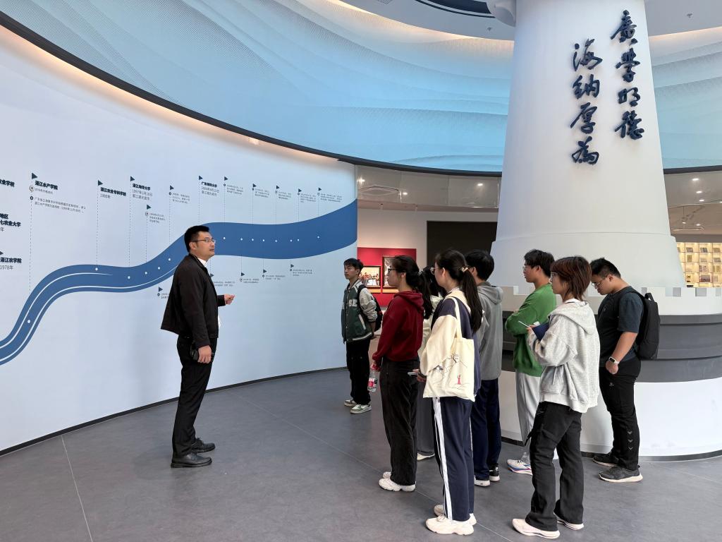 6EFC30D1C0822379E83DD3EF1FF_DA038A84_16513