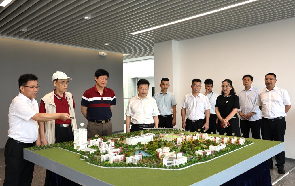 97797FB46C10B5381EB71221770_0449DA06_1997C