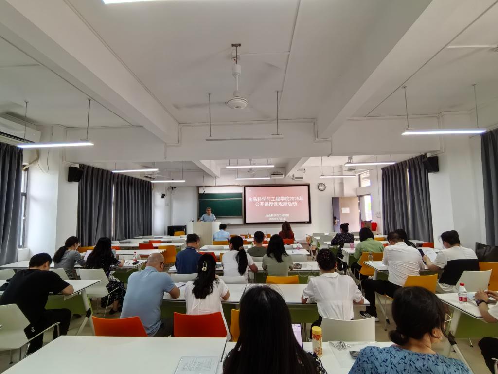 2BD395FF2BD3C66D80DF4376A57_3183A16A_14E52