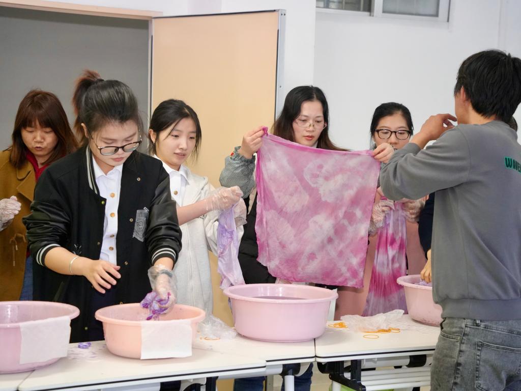 806F092A7501774897C2B467E8F_C6E8CDEC_159BC