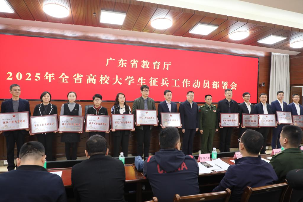 1068DC95D7B8130BE34477A4384_D22F46C8_173DB