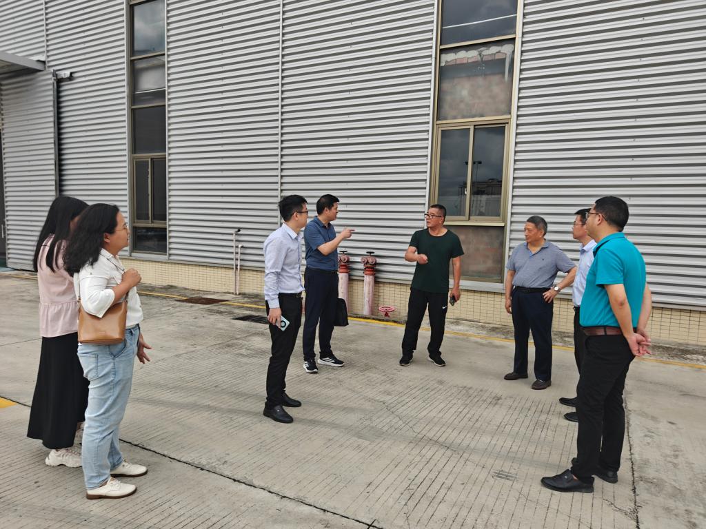 241F2D17A0AAEF4E981D38B0401_57ADCD3A_25272