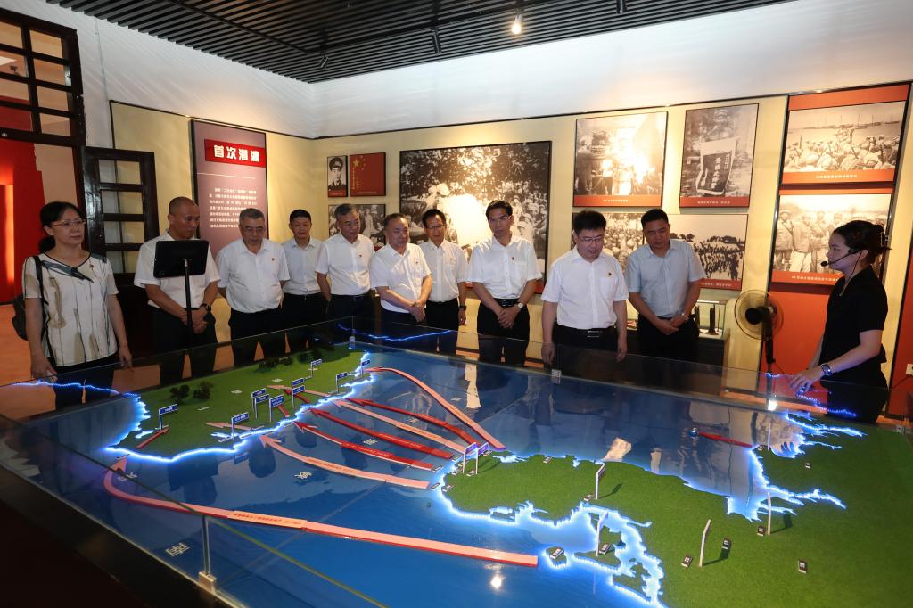 49EC78AAE390D58D36FFF4EA884_5411FFBB_1CDEA