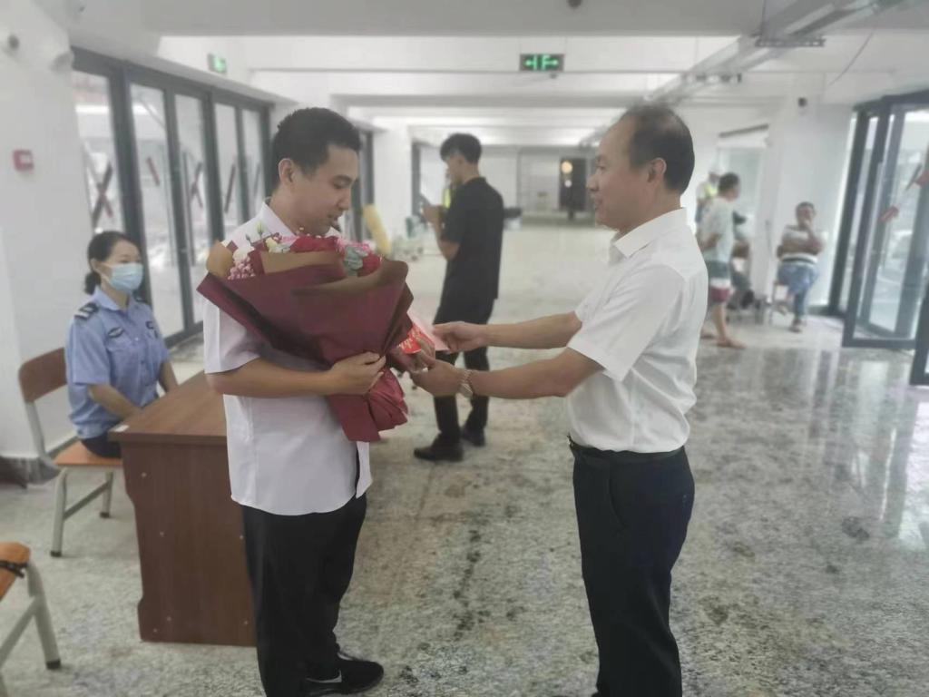 D7DC98DEA88AC3DD3F8DED0FE4B_86374844_12623