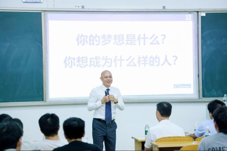 F04BF20395EC840530DF0AB7476_7530649B_8CCD