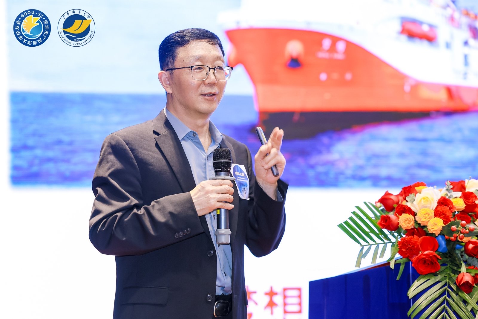 60086E02DFF1F7C2EC9A3A7F450_14EBD4E8_49F51