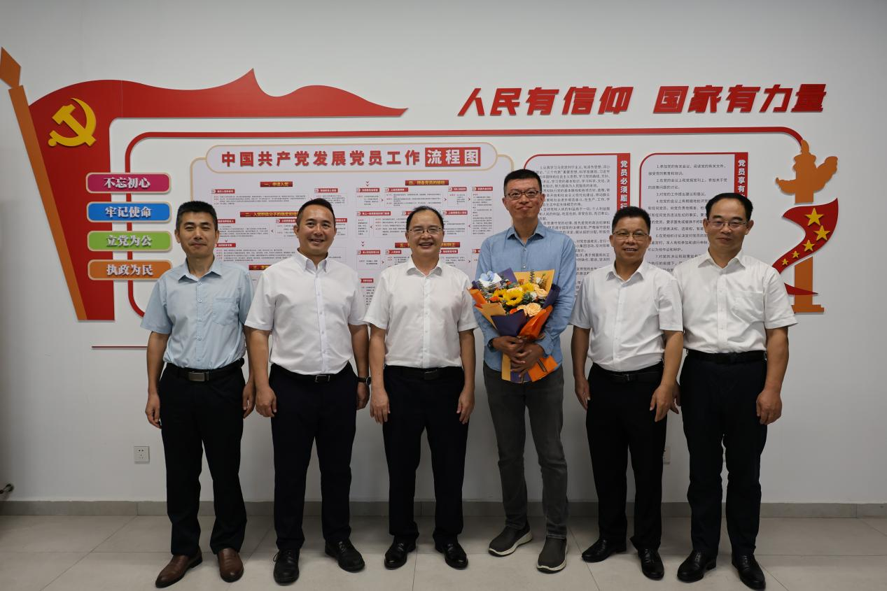 D99EFAF1ACF7A4412F50622423E_1423F271_CCA5A