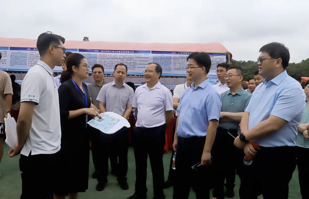 DB705E8C715BD1D0EBE7EB4E1AF_38FEEB81_141D2