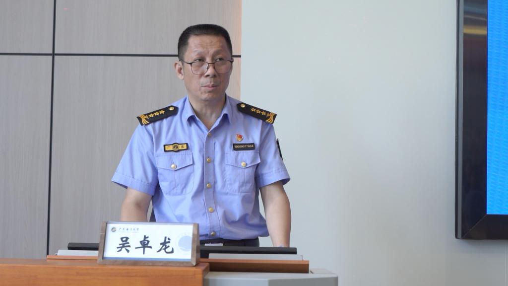 5D3588EEC99151ED1662F335CB2_4F9EBEDD_A3C0