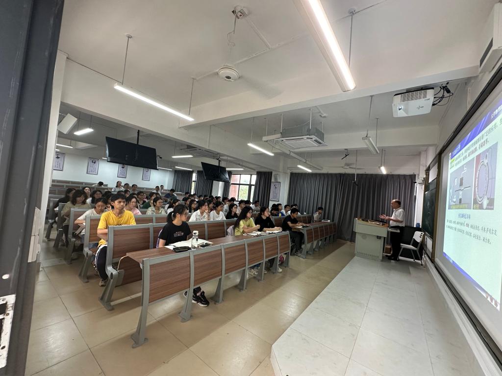 0281D4BA5F000A21EE7F8134F19_8FD517C7_176E3