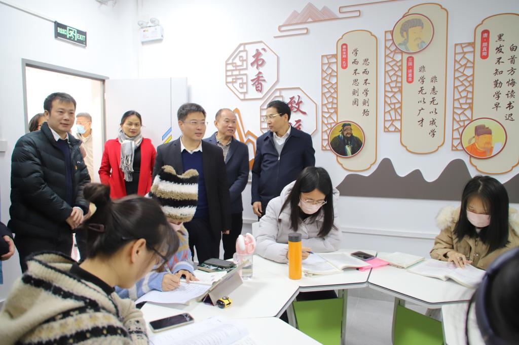 5657D16D857229A52C0F0A13778_BC86476D_164C9 5657D16D857229A52C0F0A13778_BC86476D_164C9