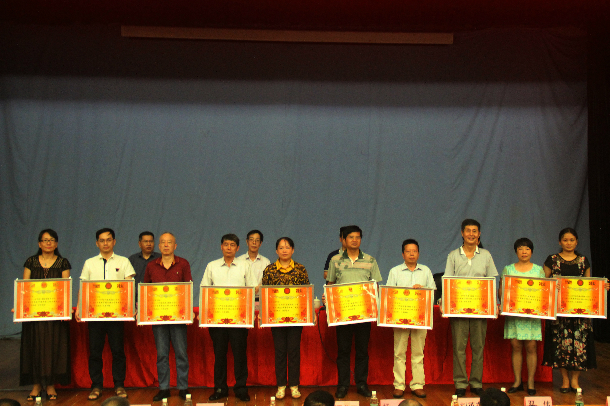 1496366618133303.jpg 1496366618133303.jpg