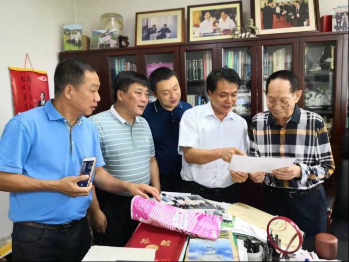 ED8767927A75A3DDFE9D6387023_C1E9AC1F_EB24