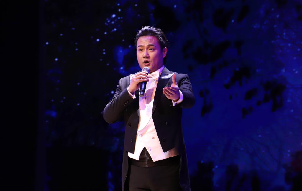 09F983DD080D0BE45328DB6F147_C77B4EA5_8FAD