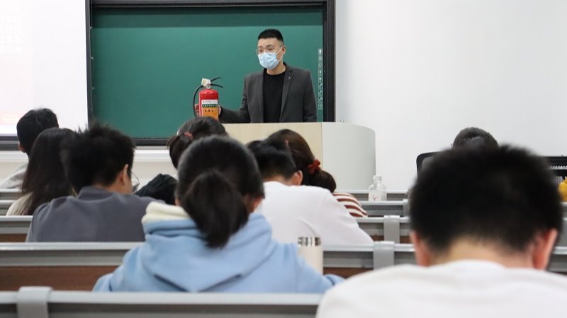 5DBAAD08C85315BECF2EE41084B_88CBAD49_9BDF