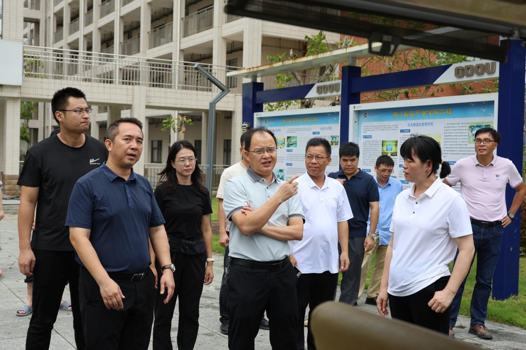 FF8436AFF2257303F2BB587C551_1E1CF920_1B0B1