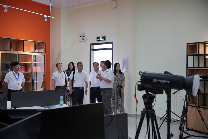 DBEDAEA912B70B79B88210606F7_B93C4229_A9F6D