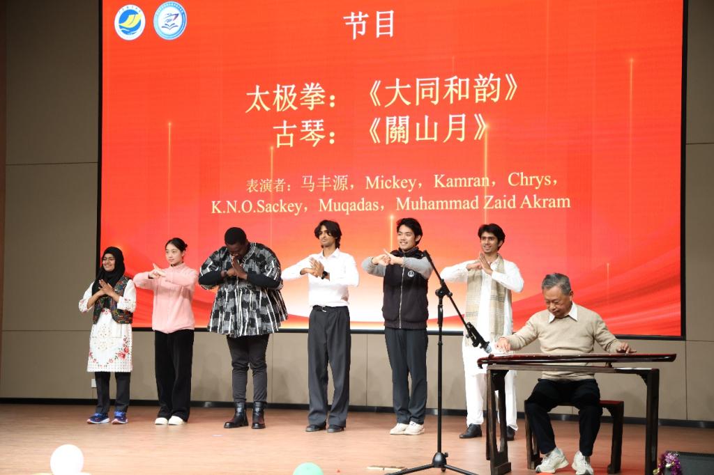 4257E83C9724BC2B2E11CE450B5_6199C6F7_14CD5