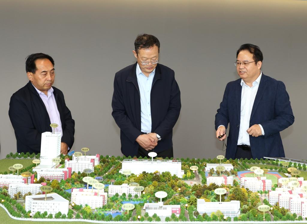 D73BBBD65EF43A4B14E25FE7DF4_C71DB7C5_177AD