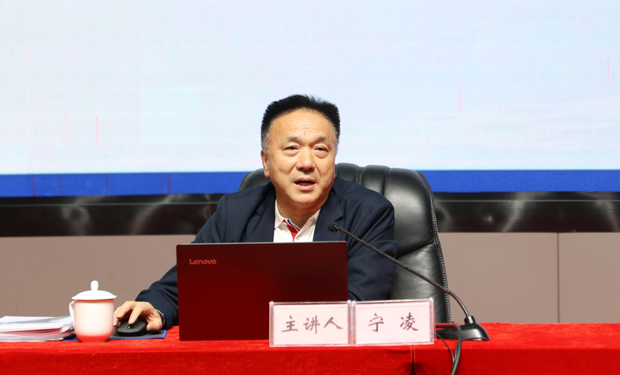 55A67335F667F858368D490DD6E_5F951D3A_3A952