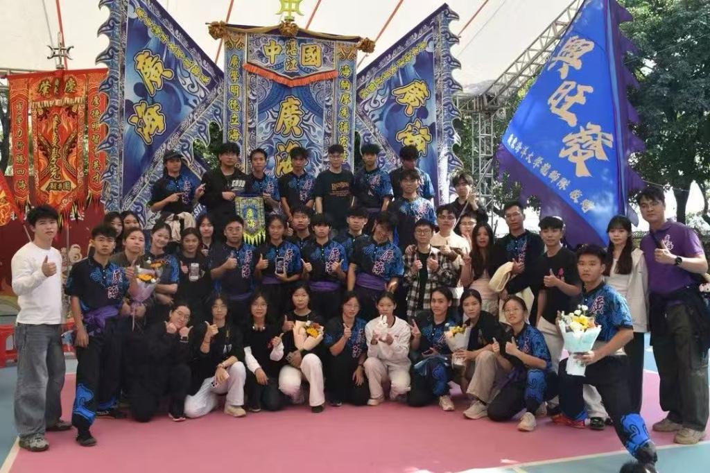 D3BF9D0874FB8C26EF0D60A73A3_CD410099_22D8D