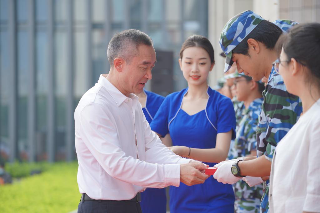 E4A0FE1ABB40B9E24DE7F8F92CE_3DAFACFB_FF27.jpg?e=