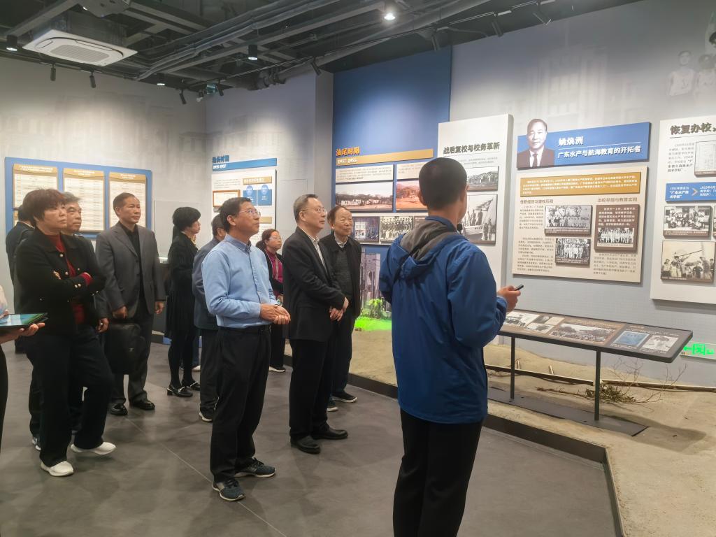 671505F48370643BC5A2DB640EB_0595287D_183C9