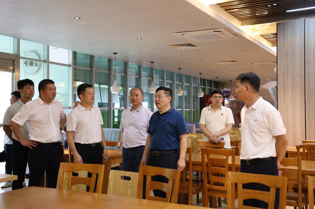 A90758A5E163EE79BA0BB78F28A_D4250C38_16169