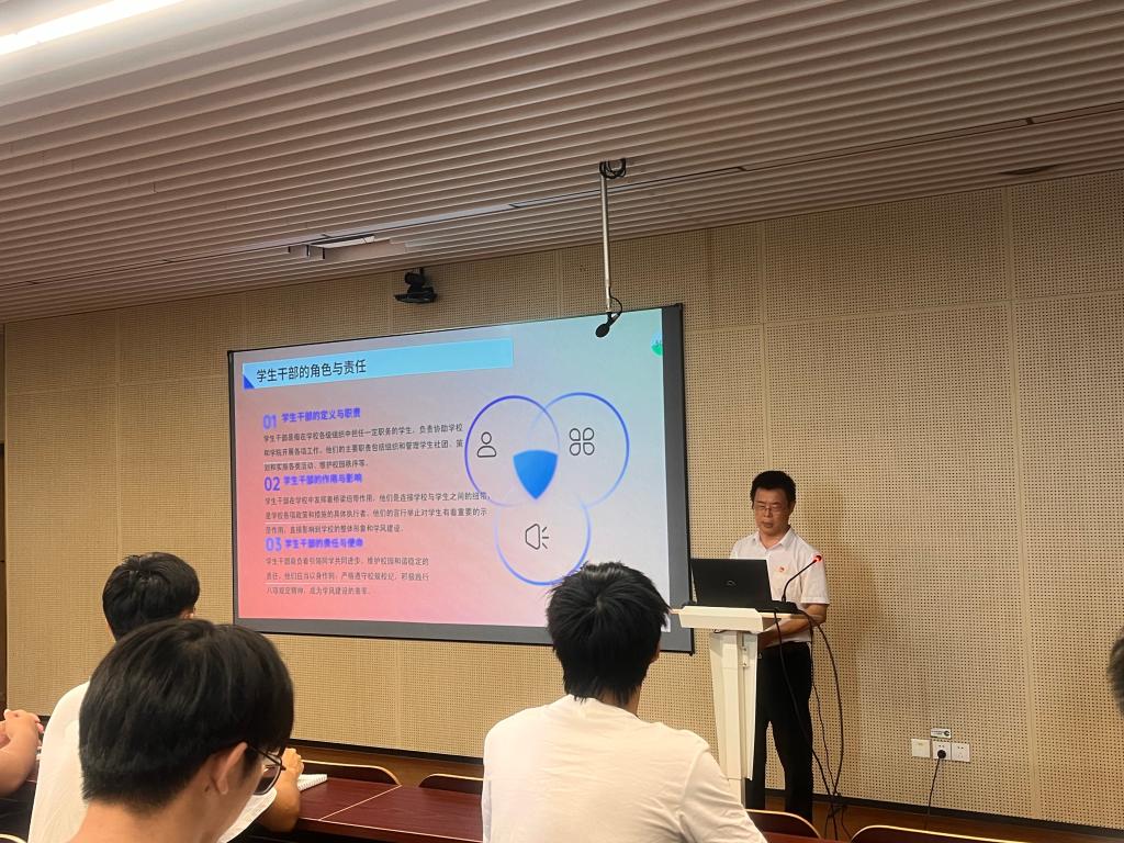 CC9CB773998E738BD32E716FBBC_6898BFFF_24D73