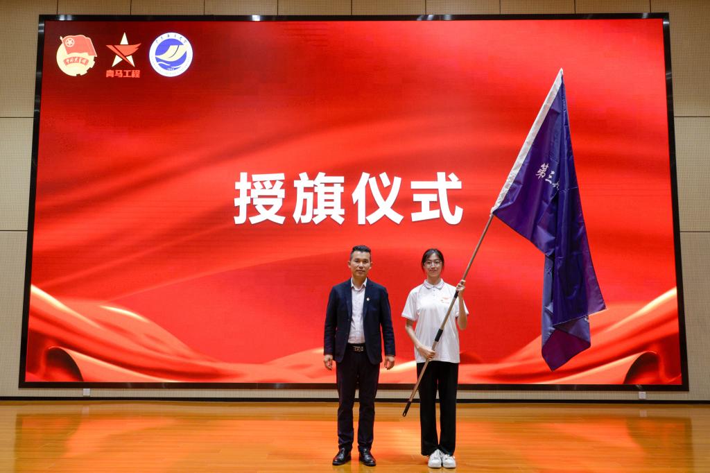 DD5C3F99DF35AEC637245FDD2FB_17B21EBA_1529D