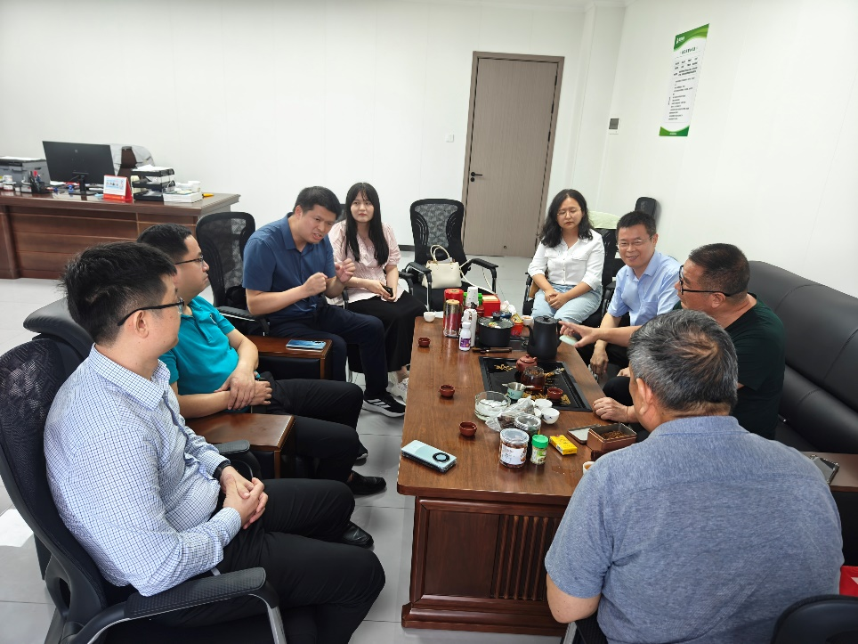 7B59B6CD7FB9D605EA623557D08_E92E7F2A_DA6AB