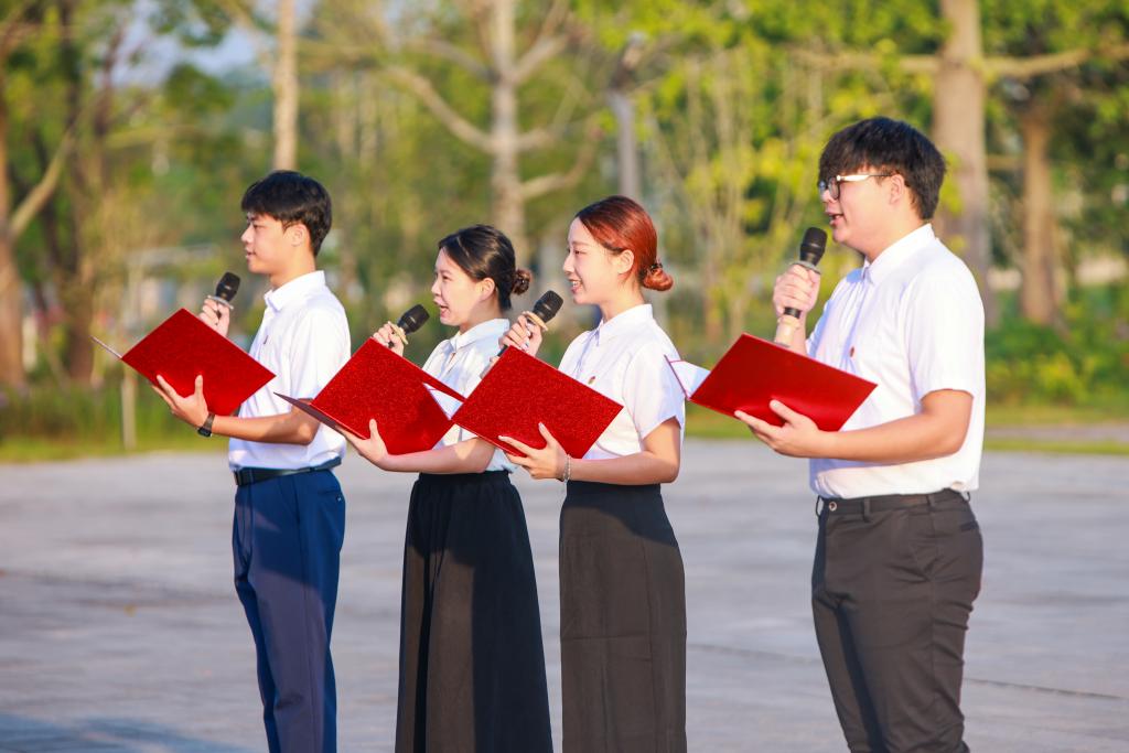 557DEA3E0472854673D393FC104_9D480CE8_12992