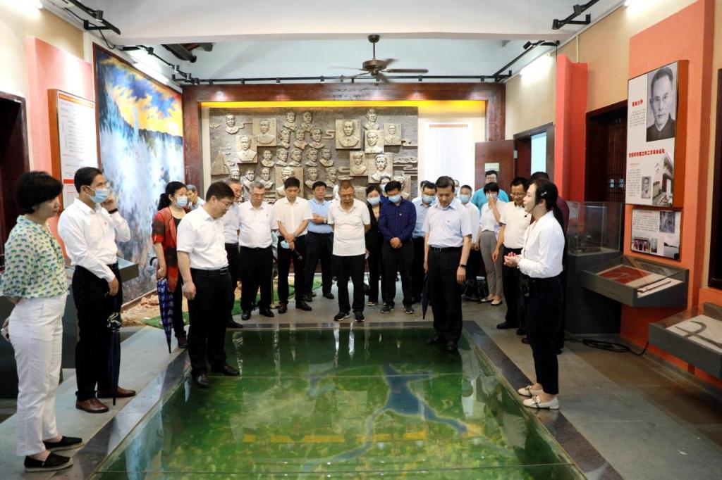 FB049EBE686CB5A83EB4798B69A_924BB903_1B075