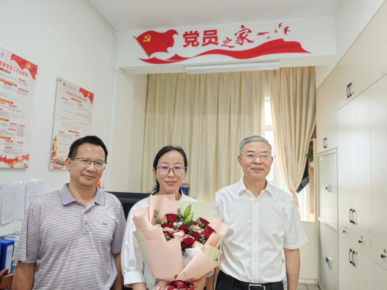 7741F6BA36C6B09BC32DAAAB113_BB0055C0_ED6F3