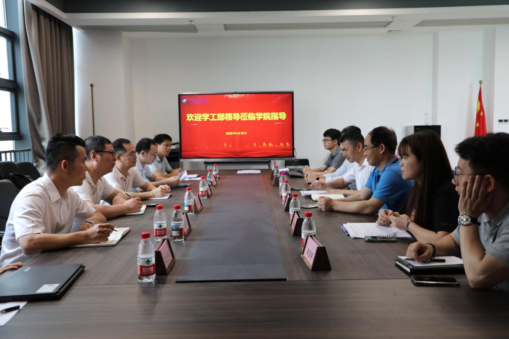 32D76BF662329AE07D72392D954_0F7C3BD2_133DA