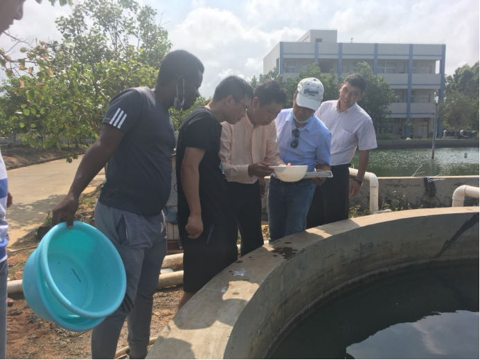 F112D7A3321C281CE42E37C46CD_2E7EC76B_160A28