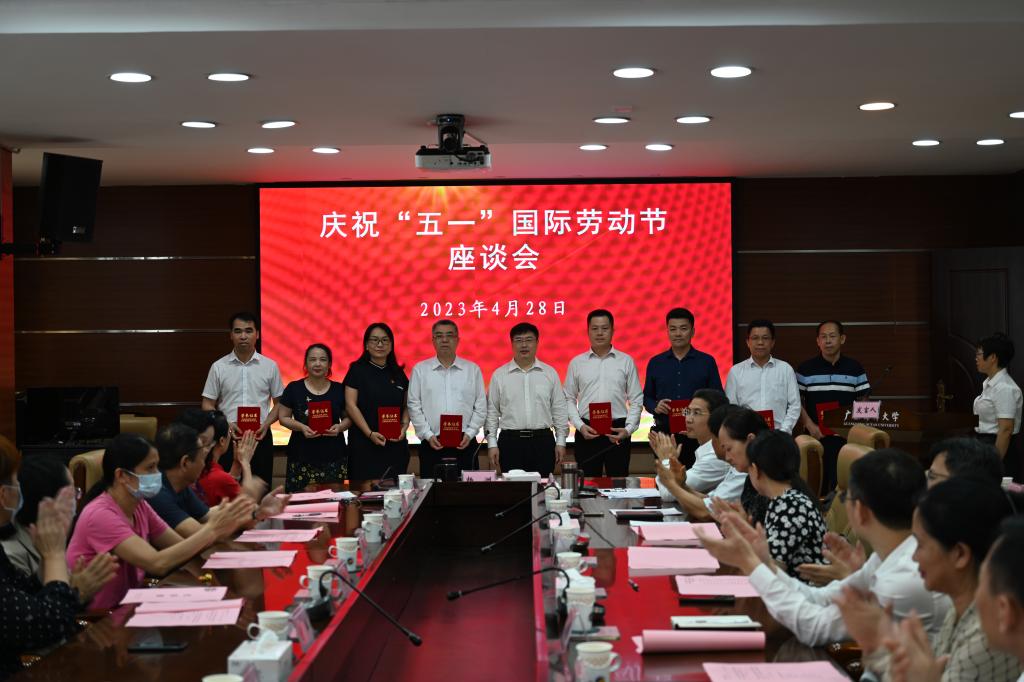 673F0AFC04C1A8915F1E21DC1A7_7692BBBE_15ACA