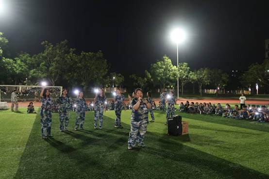 D9C42A65B7DB22A70135FAF9BEC_B797DECE_715A