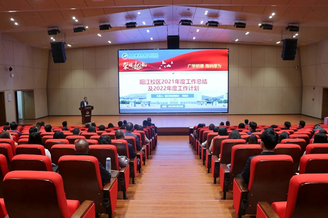 68B2A293C03B9C2AE06082D04C1_E803D2A0_15642