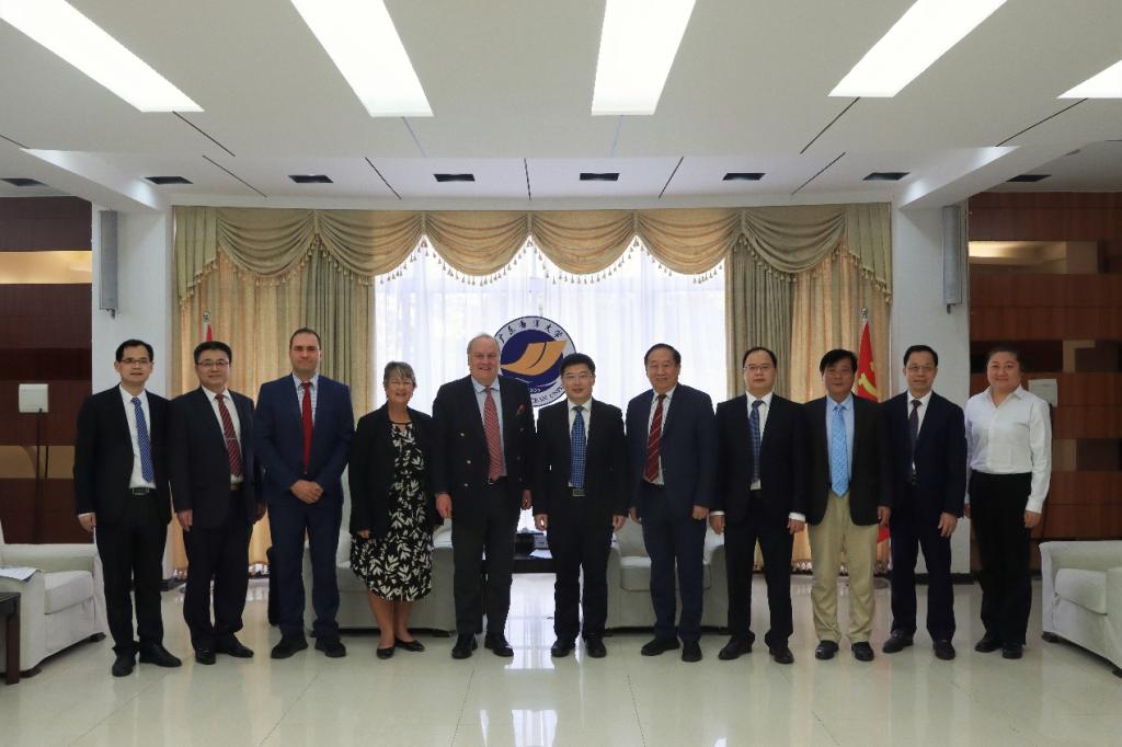 698BED7603C5D829C4CABF39468_505EDD87_12FA5