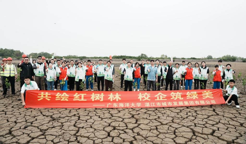 9F7A352FA9BFF1942066DF710F0_4C1827A9_2D77B 9F7A352FA9BFF1942066DF710F0_4C1827A9_2D77B