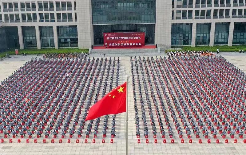 61EDF23E38FBEAB0BEFE9DE4803_CF7124F1_2339F