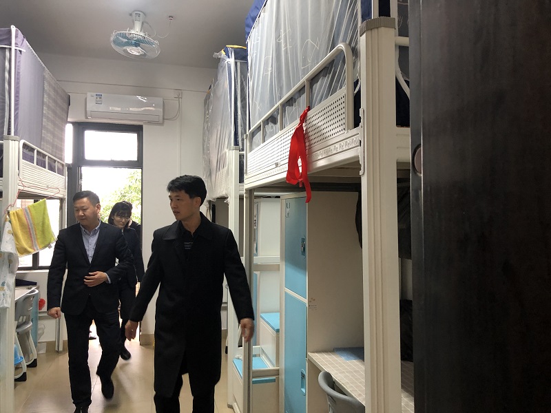 9479298AD0FBF27F0388C7466BC_9422F546_24F32