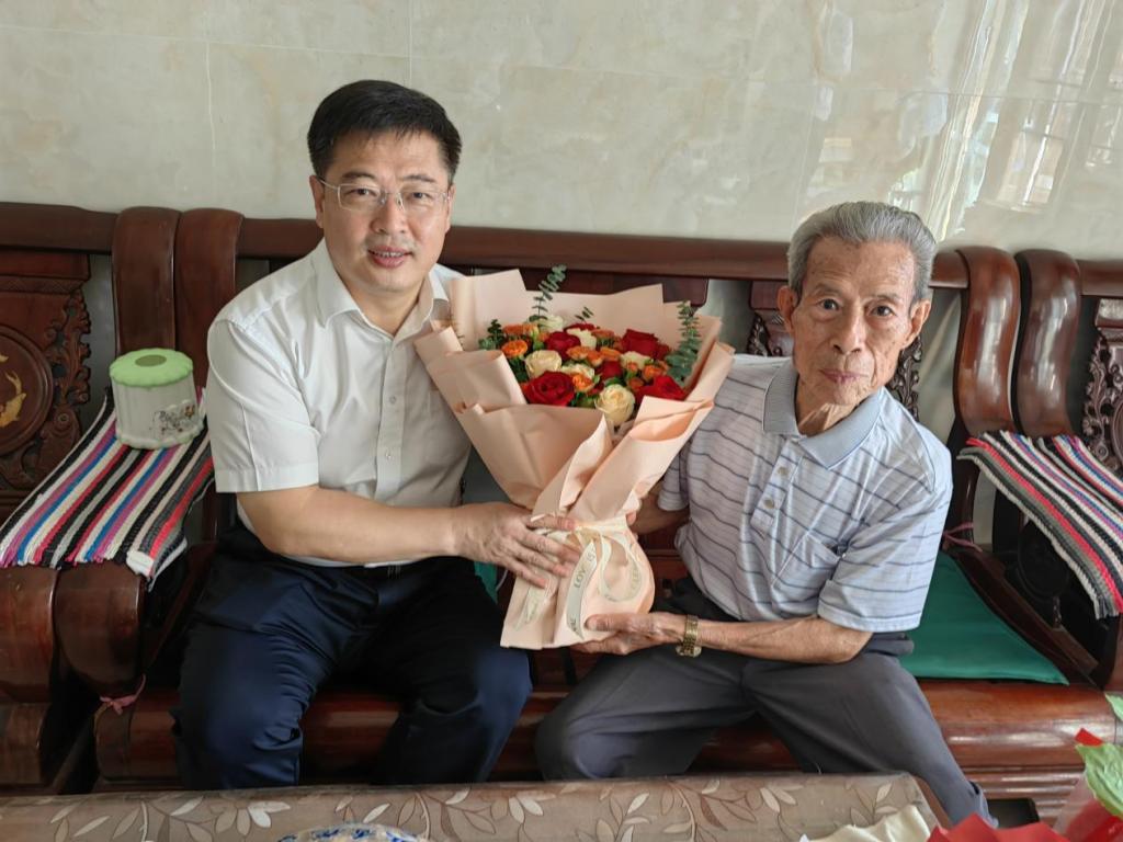 8D9405A115DECE23A30AF9CB5DA_9B51D164_17DFA 8D9405A115DECE23A30AF9CB5DA_9B51D164_17DFA