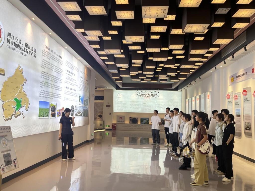 CB4004CA01E3FFA8CBA7C5A2A47_5BEEC541_1CC77